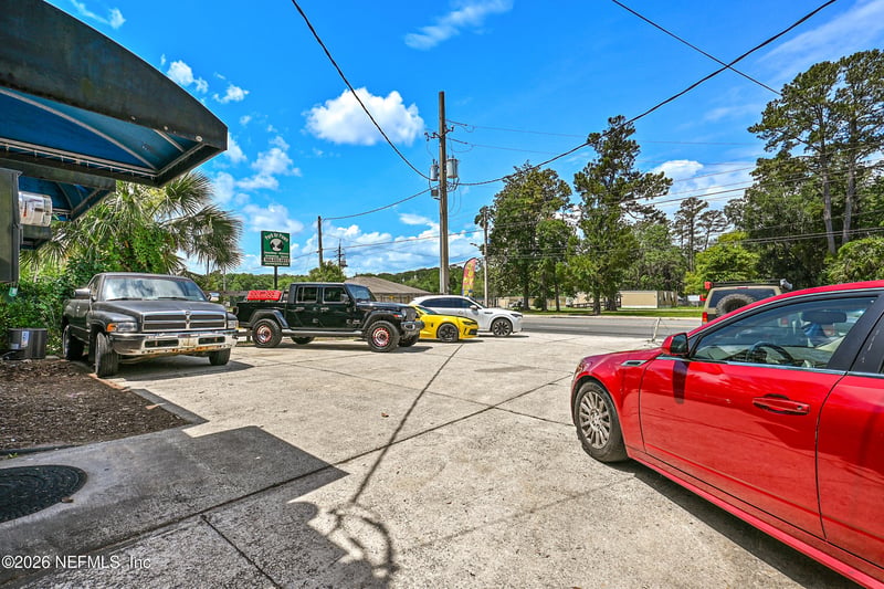 1335 Lane Ave S, Jacksonville, FL 32210