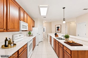13364 Beach Blvd #813, Jacksonville, FL 32224