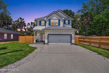 1337 Roxie St, Jacksonville, FL 32233