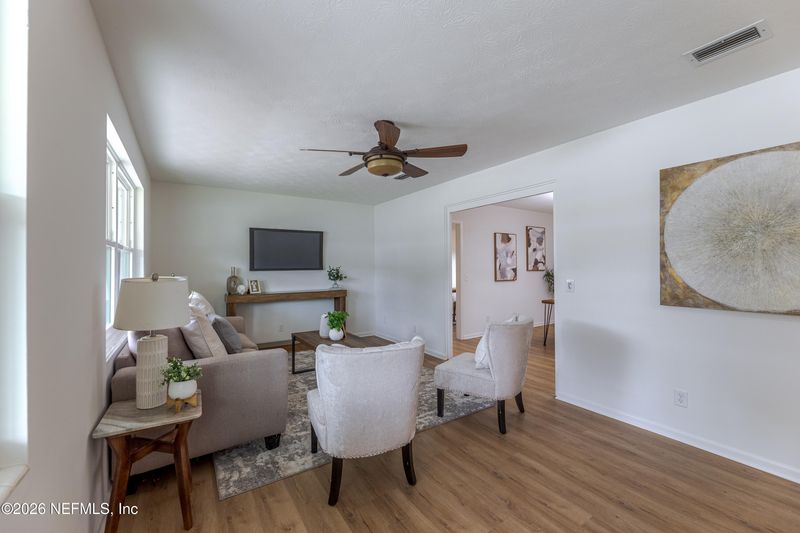 1339 Grove Park Dr, Orange Park, FL 32073