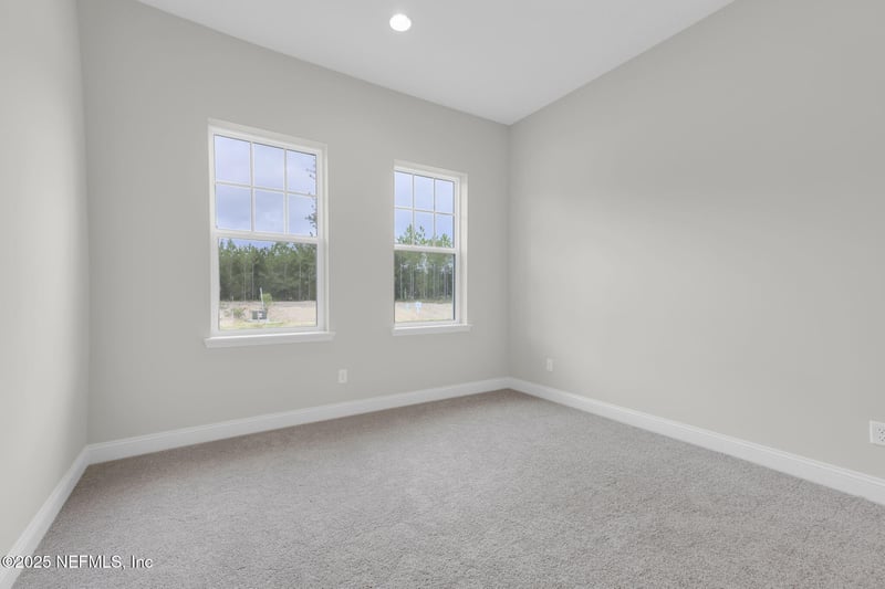 134 Blue River Dr, St Augustine, FL 32092