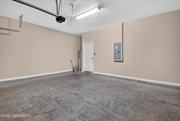 1340 Tripper Dr, Jacksonville, FL 32211