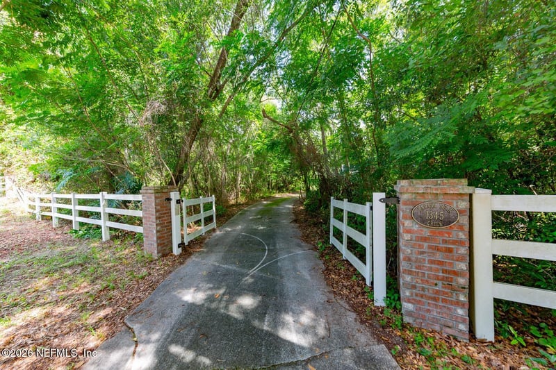 1345 Fruit Cove Rd N, St Johns, FL 32259