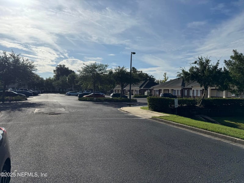 13453 N Main St #505, Jacksonville, FL 32218