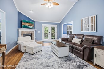 1346 Running Brook Ct, Jacksonville, FL 32225
