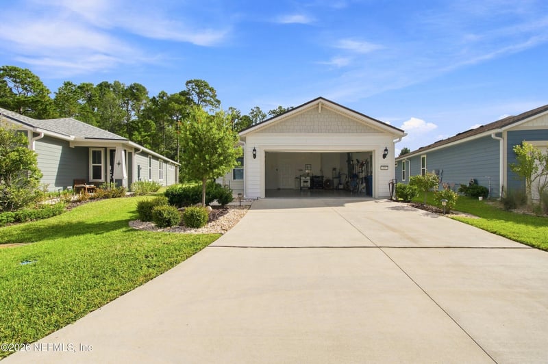 135 Fairlake Cir, St Augustine, FL 32092