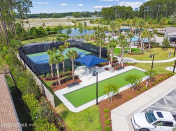 135 Fairlake Cir, St Augustine, FL 32092
