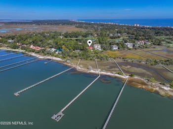135 Long Point Dr, Fernandina Beach, FL 32034