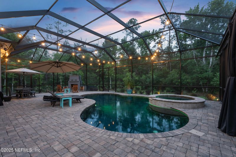 135 Tate Ln, St Johns, FL 32259
