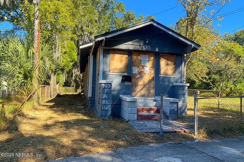 135 W 23rd St W, Jacksonville, FL 32206