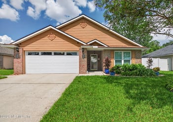 1350 Summit Oaks Dr W, Jacksonville, FL 32221