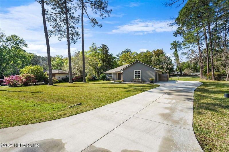 1350 Tangerine Dr, St Johns, FL 32259