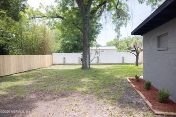 1350 W 19th St, Jacksonville, FL 32209