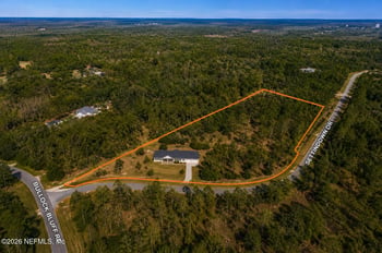 13529 Settindown Dr, Bryceville, FL 32009