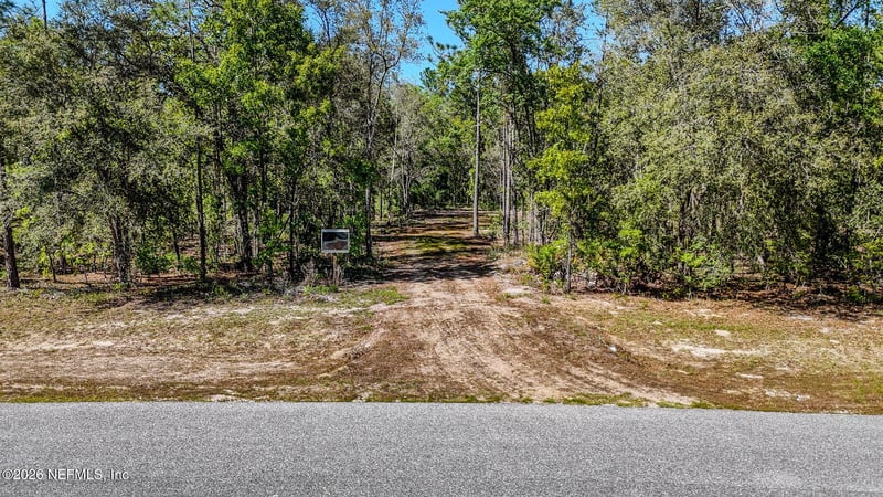 13541 Settindown Dr, Bryceville, FL 32009