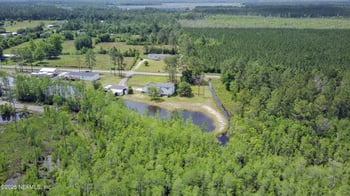 13561 Arnold Rhoden Rd, Glen St Mary, FL 32040