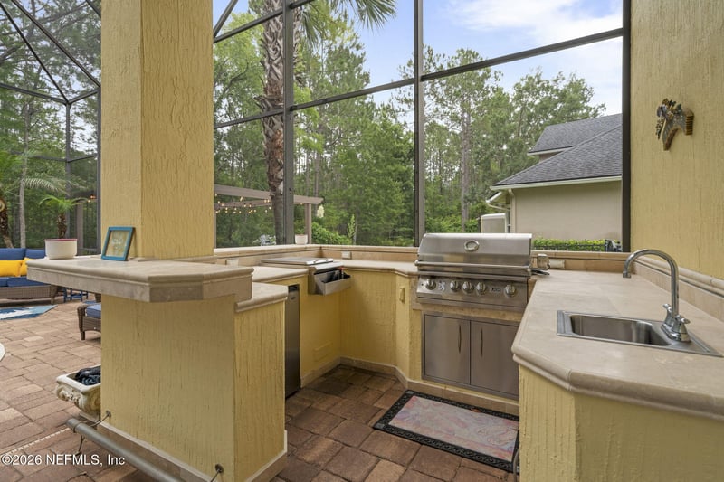 1357 Eagle Crossing Dr, Orange Park, FL 32065