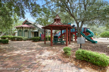 1357 Eagle Crossing Dr, Orange Park, FL 32065