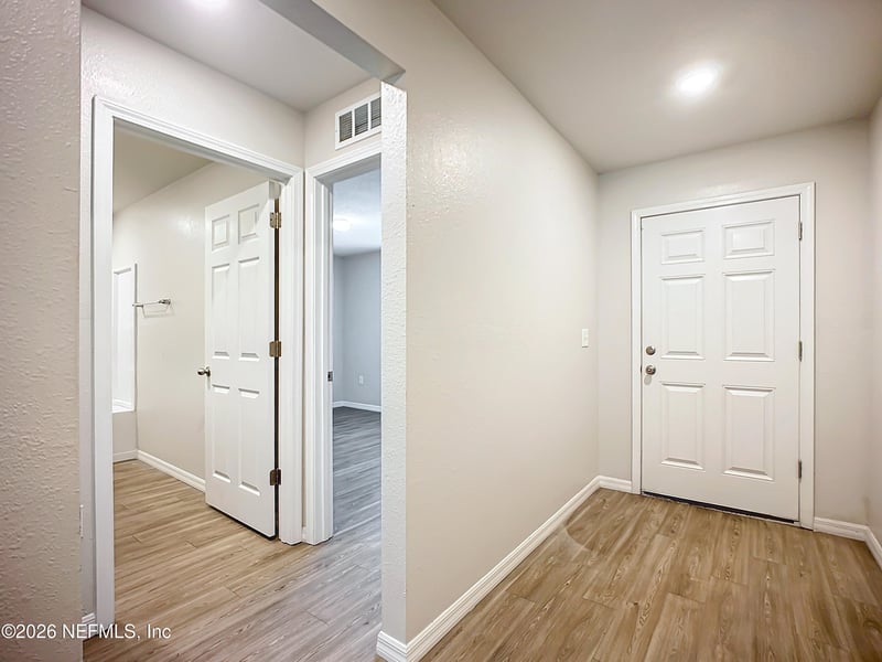 1360 Tan Tara Trl, Jacksonville, FL 32221