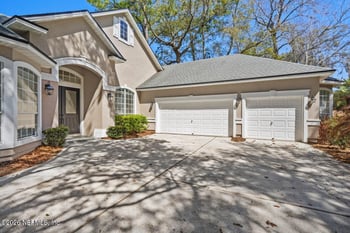 13619 Marsh Harbor Dr N, Jacksonville, FL 32225