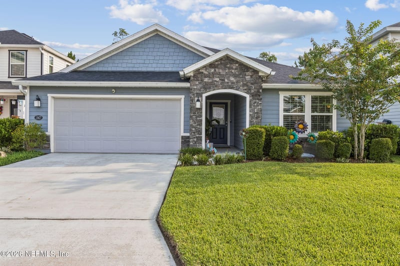 13627 Brookwater Dr, Jacksonville, FL 32256
