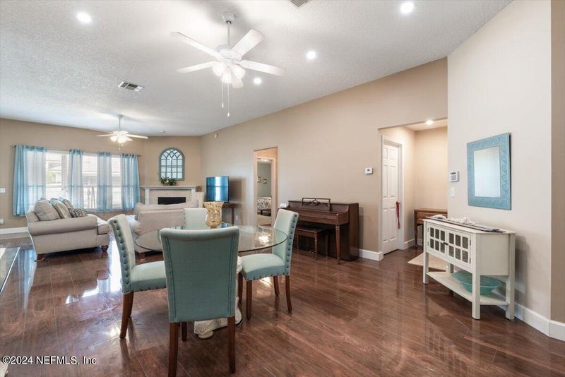 1363 Marcus Ln, Jacksonville, FL 32218
