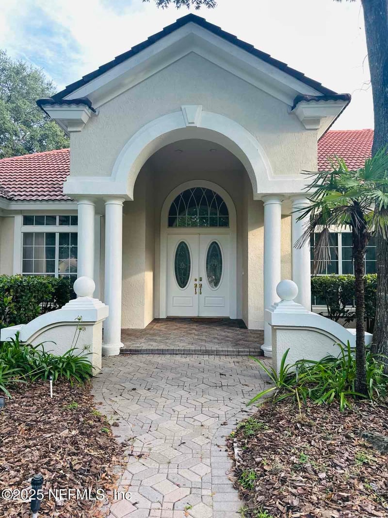 13643 Marsh Harbor Dr N, Jacksonville, FL 32225