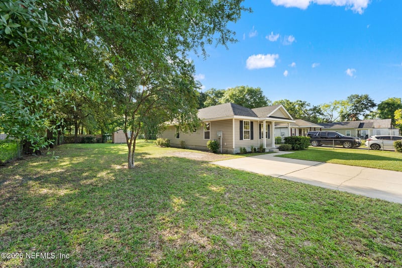 1365 Spearing St, Jacksonville, FL 32206