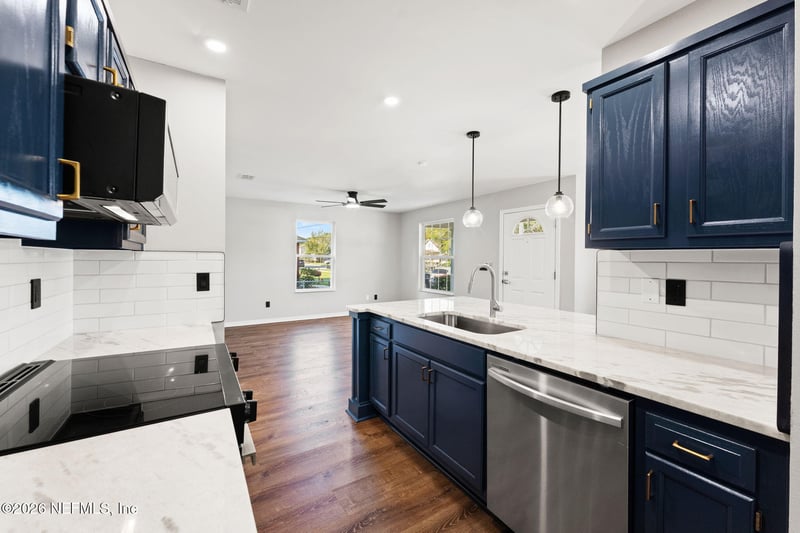 1365 Spearing St, Jacksonville, FL 32206