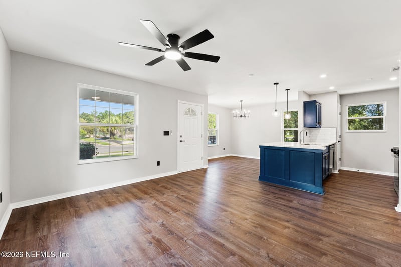 1365 Spearing St, Jacksonville, FL 32206