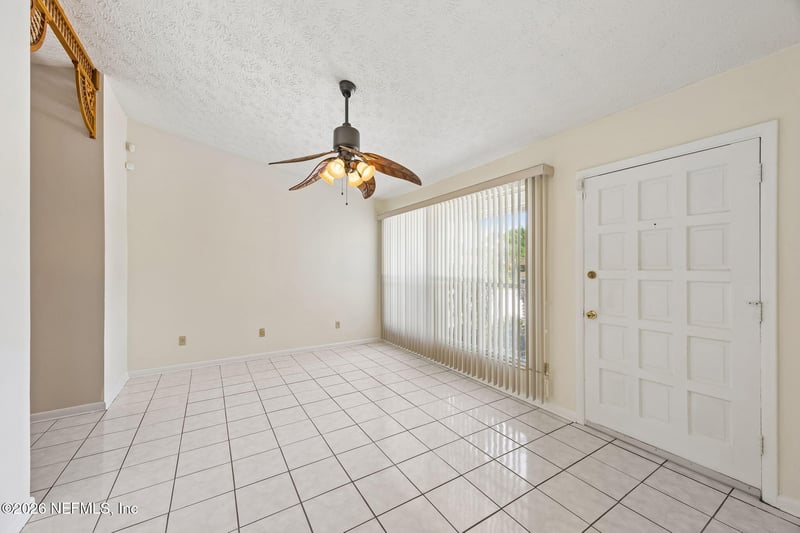 137 Mango Ct, Middleburg, FL 32068