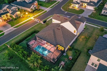 137 Tradesman Ln, St Johns, FL 32259