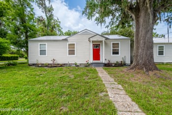 137 W Washington St, Starke, FL 32091