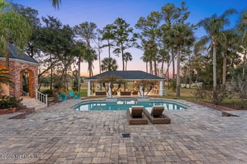 1370 Moss Creek Dr, Jacksonville, FL 32225