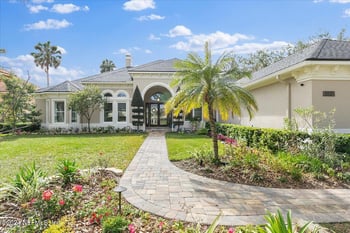 13702 Saxon Lake Dr, Jacksonville, FL 32225
