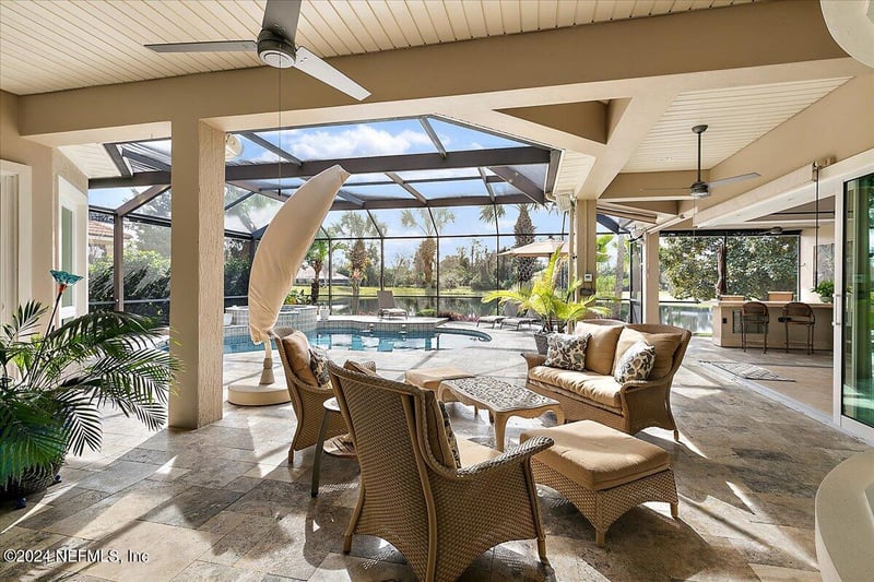 13702 Saxon Lake Dr, Jacksonville, FL 32225