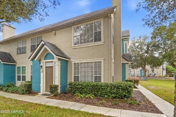 13703 N Richmond Park Dr N #2109, Jacksonville, FL 32224