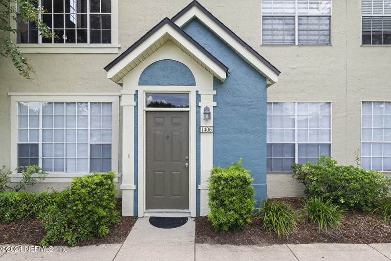 13703 Richmond Park Dr #1406, Jacksonville, FL 32224