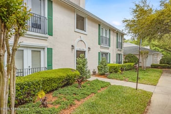 13715 Richmond Park Dr #903, Jacksonville, FL 32224
