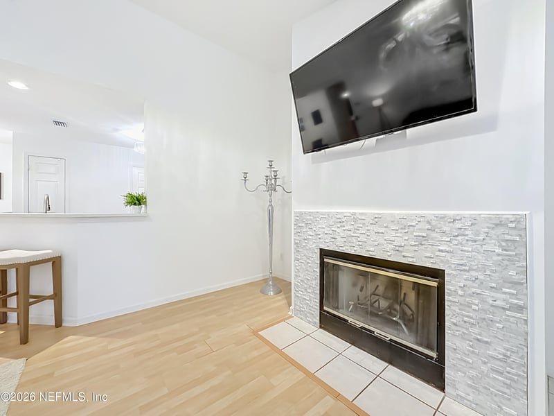 13715 Richmond Park Dr N #105, Jacksonville, FL 32224
