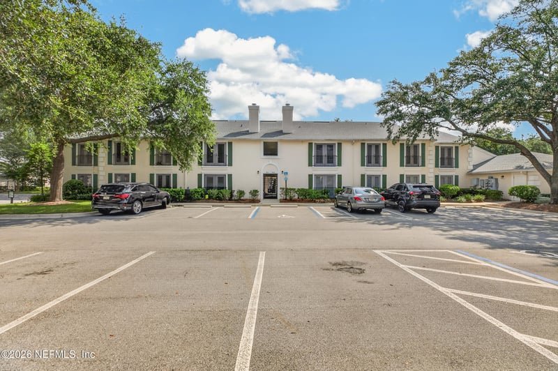13715 Richmond Park Dr N #504, Jacksonville, FL 32224