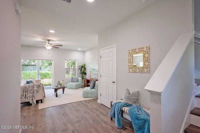 13725 Coral Dr, Jacksonville, FL 32224
