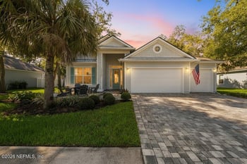 13729 Hidden Oaks Ln, Jacksonville, FL 32225