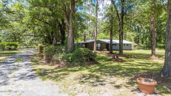13733 John Williams Rd, Sanderson, FL 32087