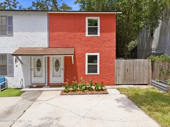 1374 Main St, Atlantic Beach, FL 32233