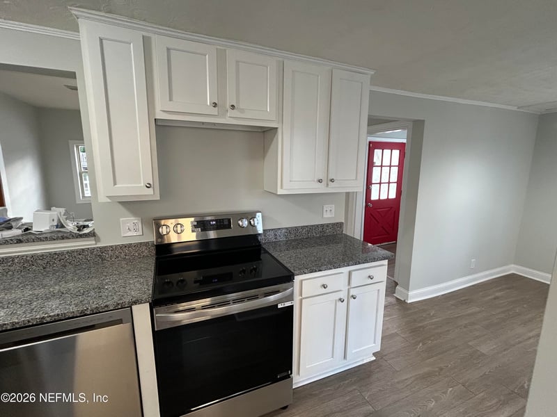 138 12th Ave S, Jacksonville Beach, FL 32250
