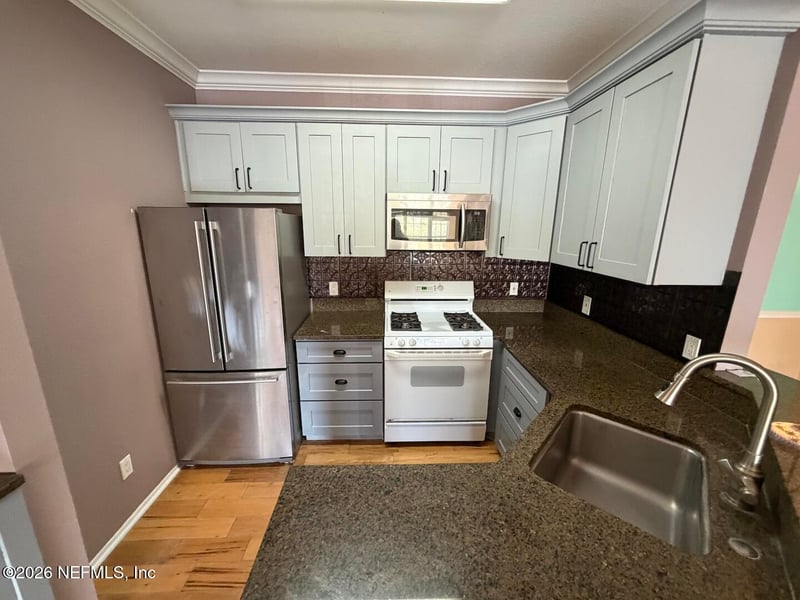 13810 Sutton Park Dr N #823, Jacksonville, FL 32224