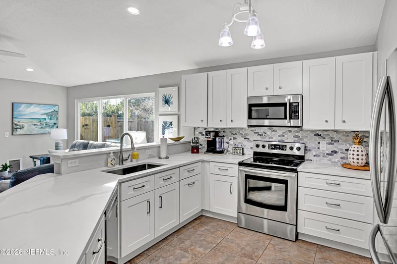 1382 Eastwind Dr N, Jacksonville Beach, FL 32250