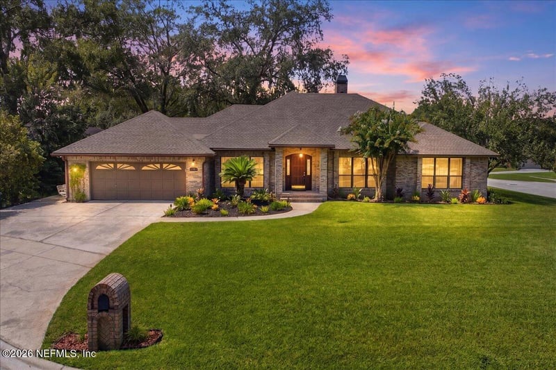 13850 Thomasville Ct, Jacksonville, FL 32223