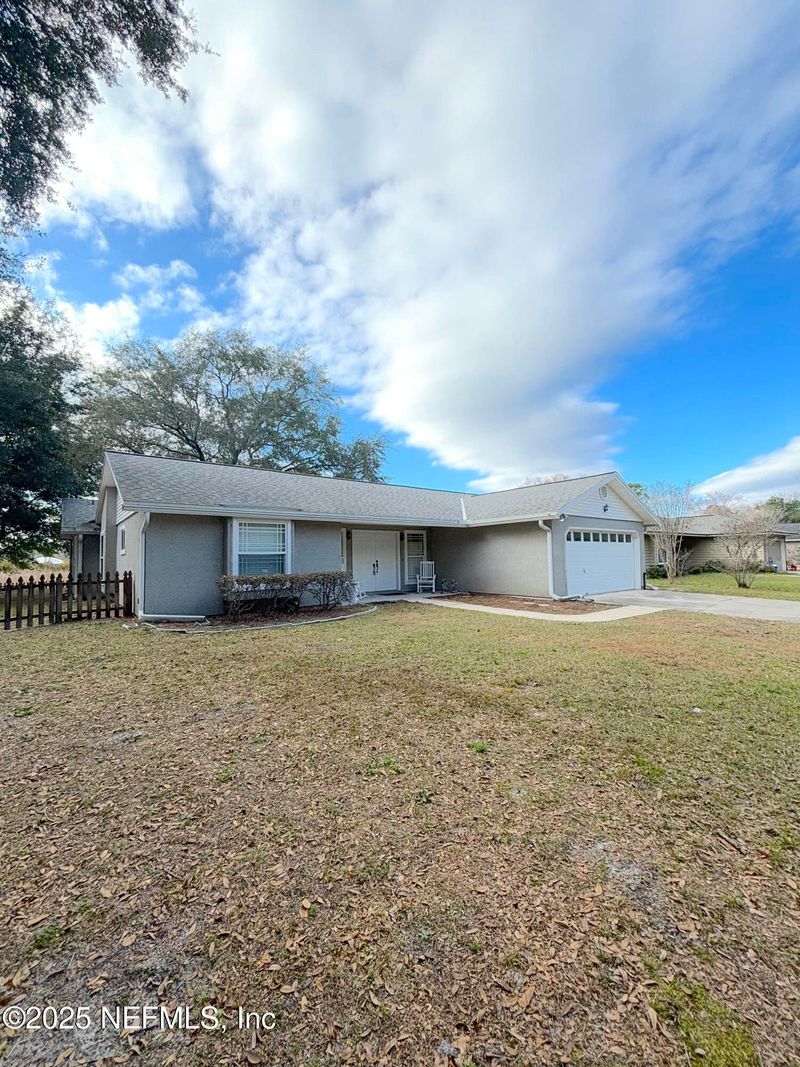 1387 Pawnee St, Orange Park, FL 32065